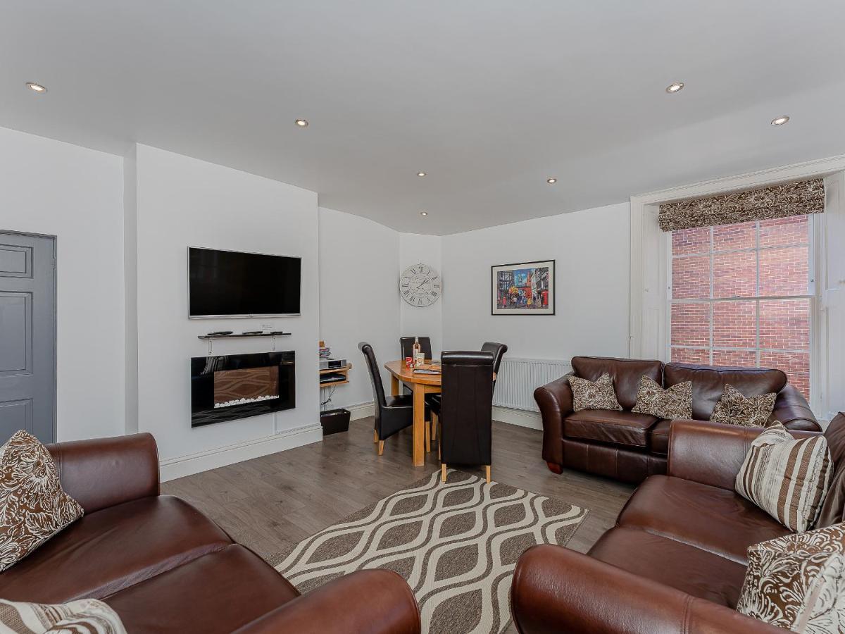 Flat 4A Apartment Chester Exterior foto