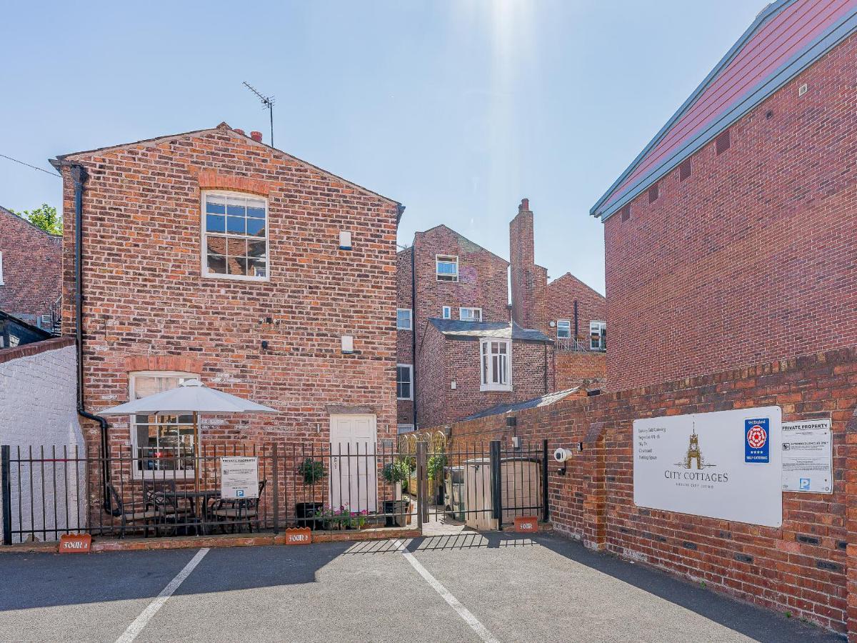 Flat 4A Apartment Chester Exterior foto